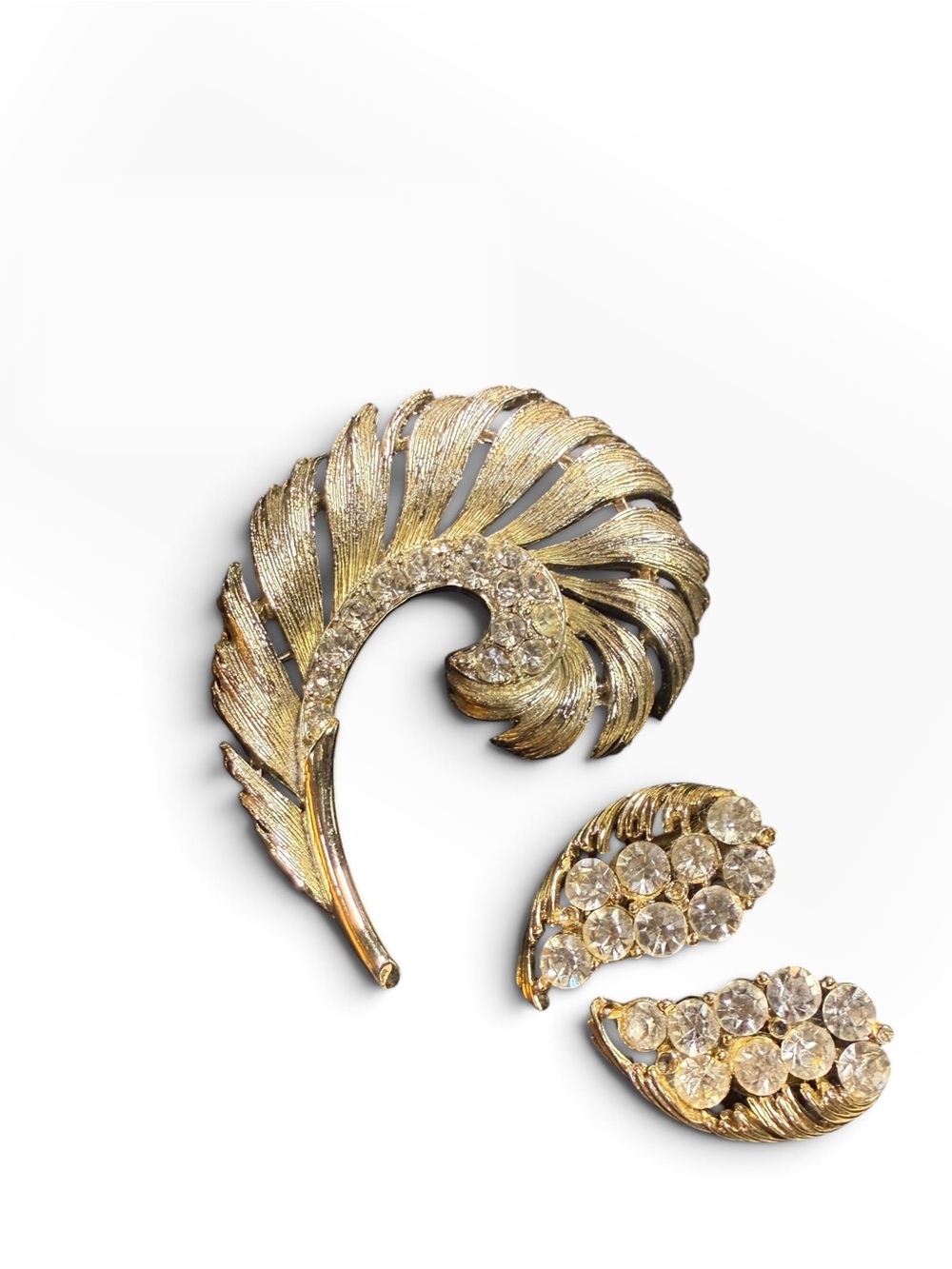 Vintage Lisner Rhinestone Feather Brooch & Clip Earrings Demi Parure Set - Picture 6 of 7